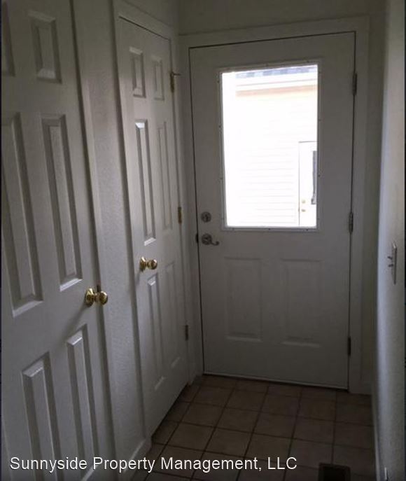 Building Photo - 3 br, 3.5 bath House - 4692 17th Street