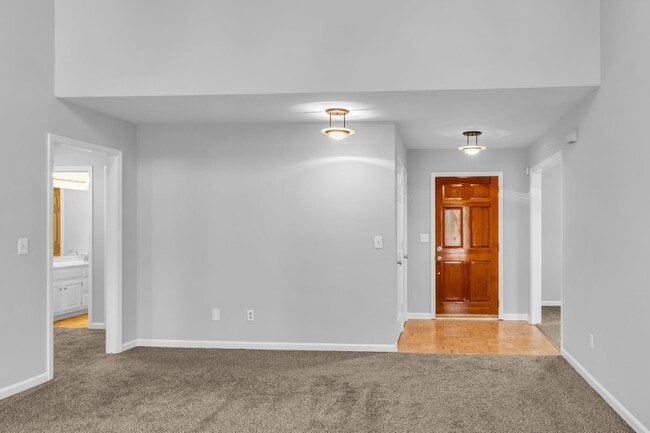 Building Photo - 2560 Choctaw Trce