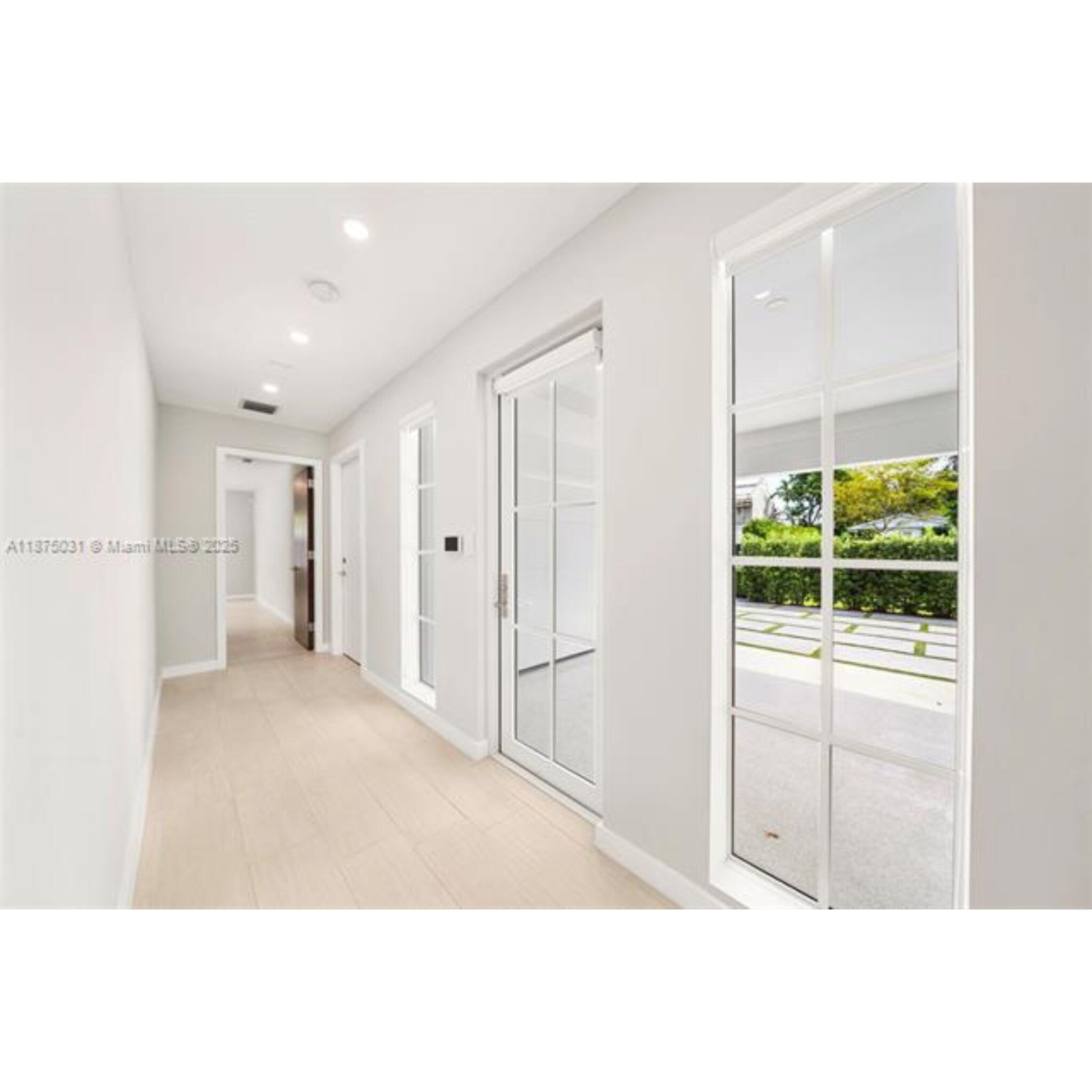 Building Photo - 4380 Lake Rd