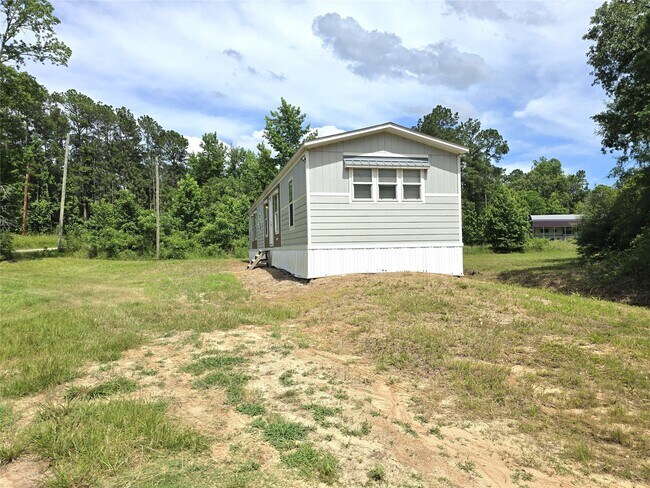 Building Photo - 215 Buffalo Way Dr