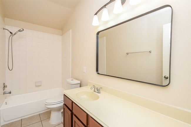 Building Photo - 13111 Rippling Creek Ln