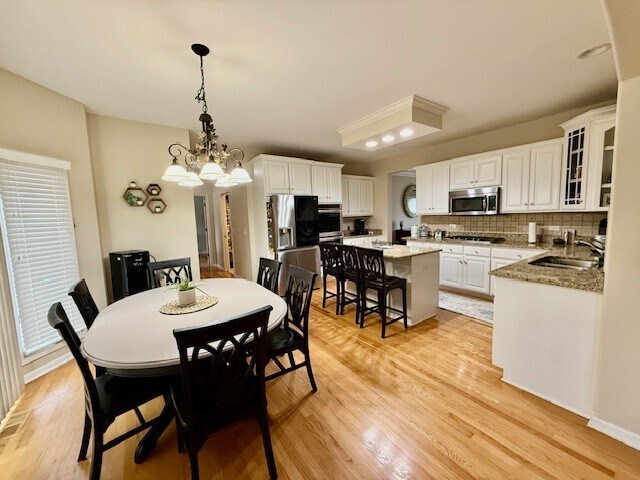 Building Photo - 3012 Deering Bay Dr