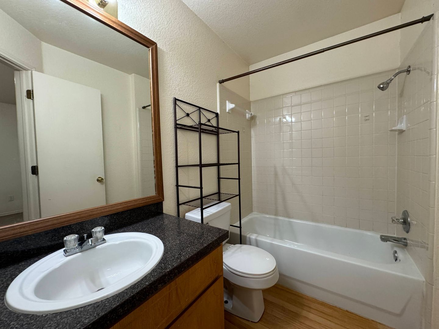 Building Photo - 4402 Jeff Scott Dr