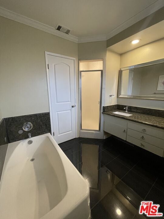 Building Photo - 4368 Fairway Dr