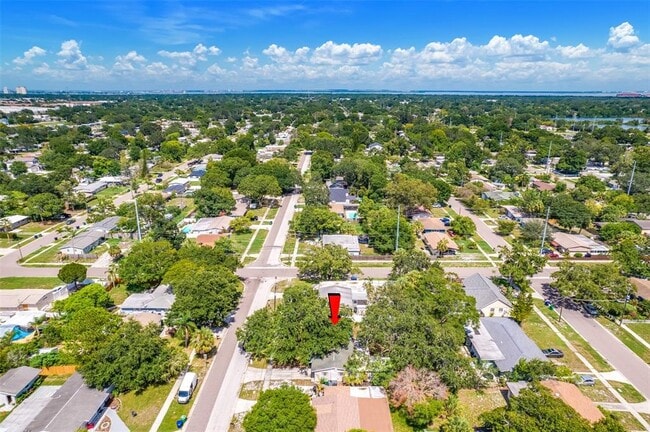 Building Photo - 4704 W Wyoming Ave