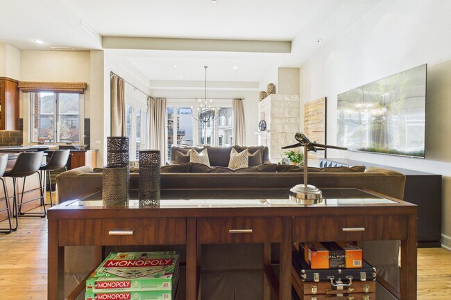 Building Photo - 501 Rio Grande Pl