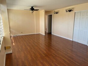 Building Photo - Ocean Vista - Spacious 2 Bedroom 2 Bath 1 ...