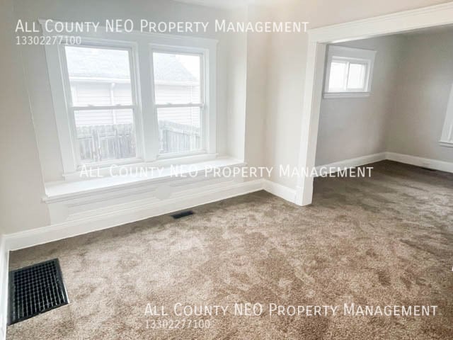 Building Photo - 1380 E 171st St