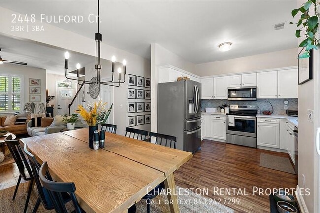 Building Photo - 2448 Fulford Ct
