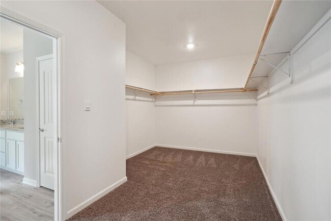 Building Photo - 67553 Emerald Dove Dr