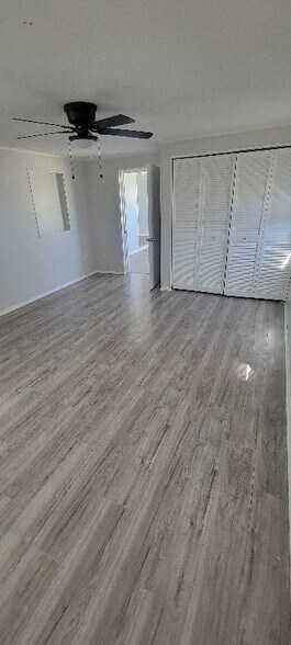 Building Photo - 8103 Agress Ave