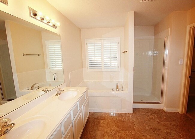 Building Photo - 22119 Torricelli Ln