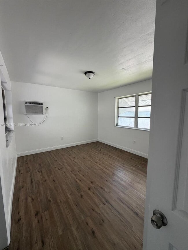 Building Photo - 890 NW 55th St