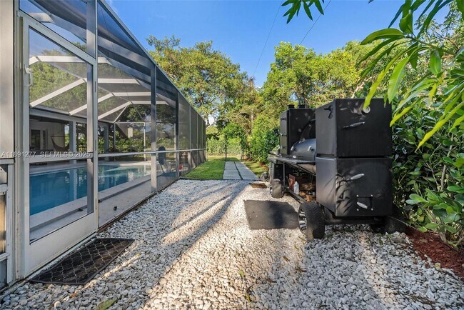 Building Photo - 7705 SW 171st Terrace