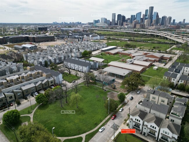 Building Photo - 2909 Gillespie St