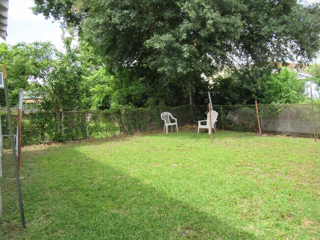 Building Photo - 7707 Green St