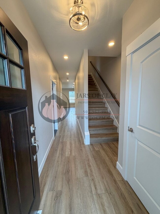 Building Photo - 1329/1331 #2023-LL765