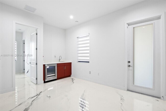 Building Photo - 17745 SW 45th St