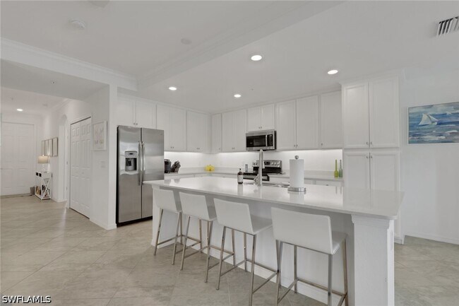 Building Photo - 9584 Trevi Ct
