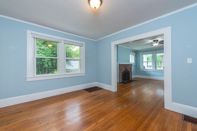 Building Photo - 79 Olney Rd