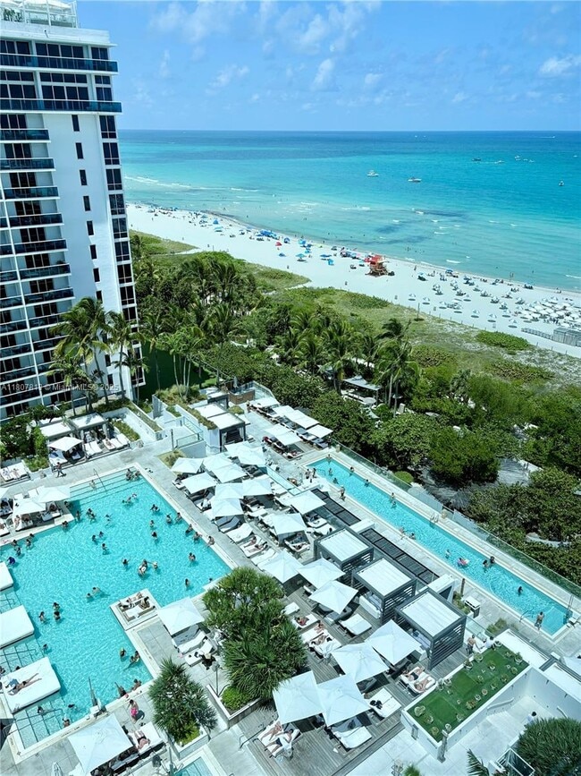 Building Photo - 2301 Collins Ave