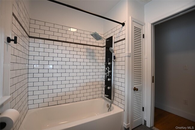 Building Photo - 86 Mill House Rd