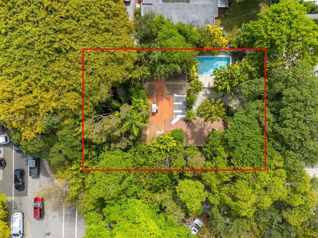 Building Photo - 5390 Sunset Dr