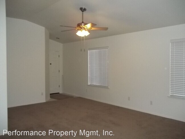 Building Photo - 3 br, 2 bath House - 7536 N. Trellis Circle