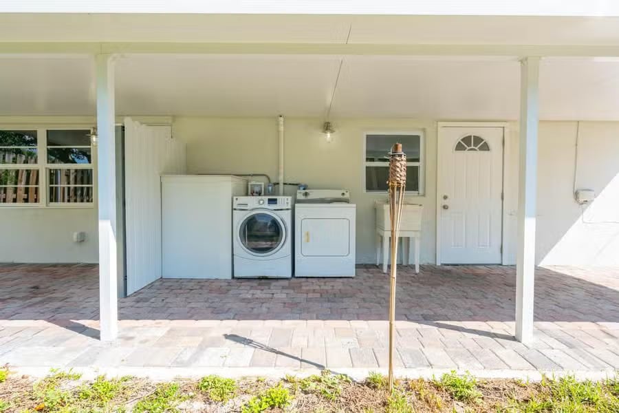 Building Photo - 814 Franklin Rd