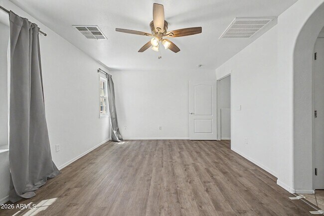Building Photo - 3874 S Winter Ln