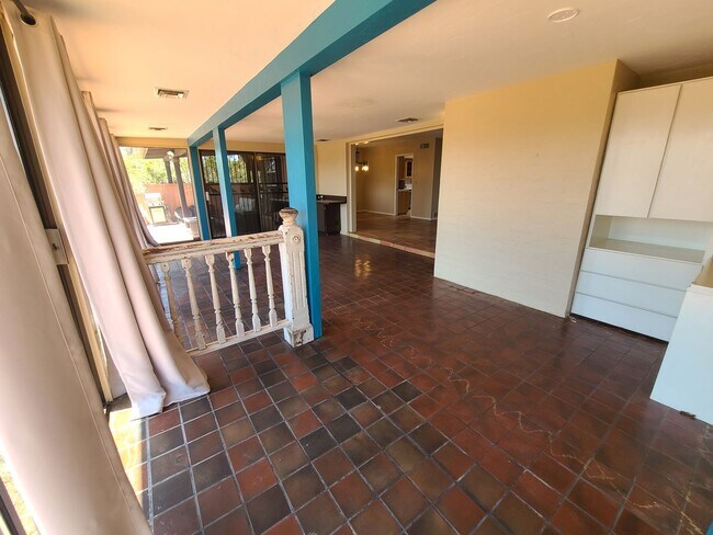 Building Photo - Beautiful 3bedroom 2bathroom