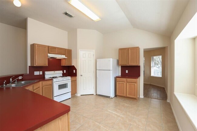 Building Photo - 13127 Bach Elm St