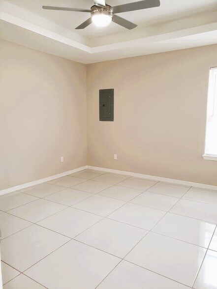 Master Bedroom - 623 Cathedral Hill