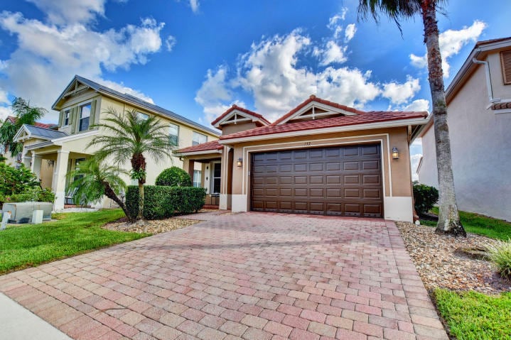 Building Photo - 132 Belle Grove Lane, Royal Palm Beach, FL 33411