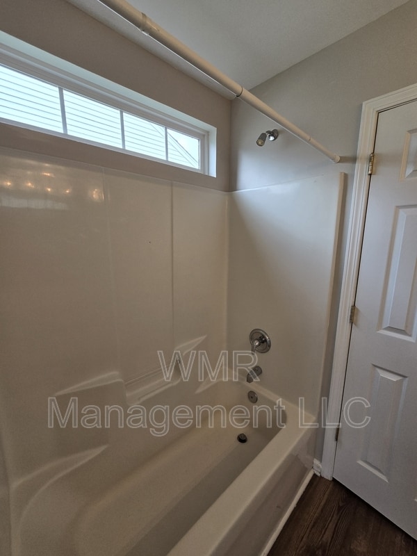 Building Photo - 7434 Stone Mountain Ct