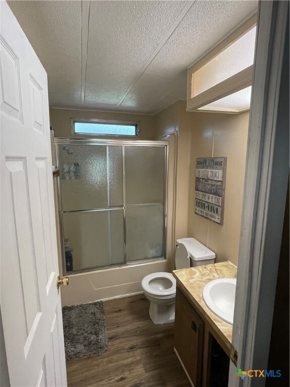 Building Photo - 653 Scarbourough