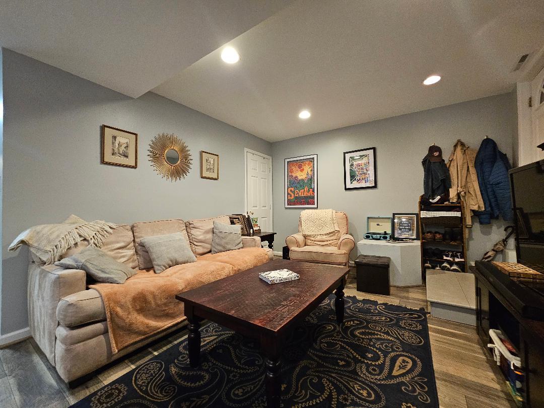 Building Photo - 1843 Lamont St NW