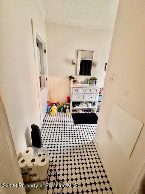 Building Photo - 815 Monroe Ave