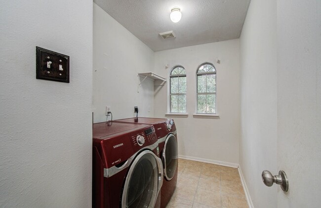 Building Photo - 18119 Dusty Terrace Ln
