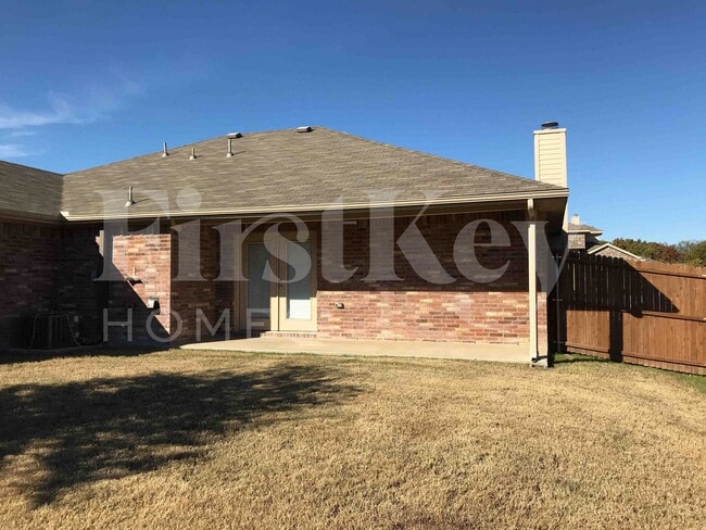 Building Photo - 1218 Jewel Ln