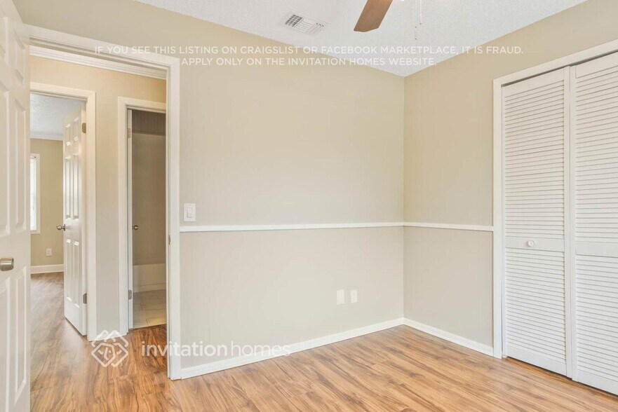 Building Photo - 6905 Firebird Dr