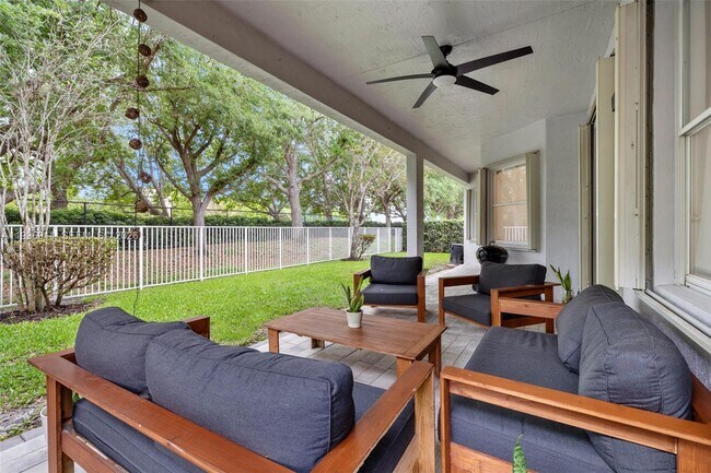 Building Photo - 3870 E Hibiscus St