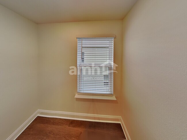 Building Photo - 1019 Grafton Ridge Dr