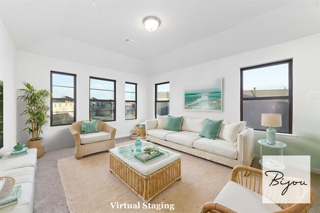 Building Photo - 720 Lake Lacosta Dr