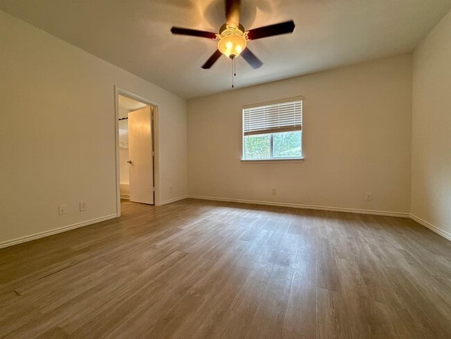Building Photo - 15120 Arizona Oak Ln