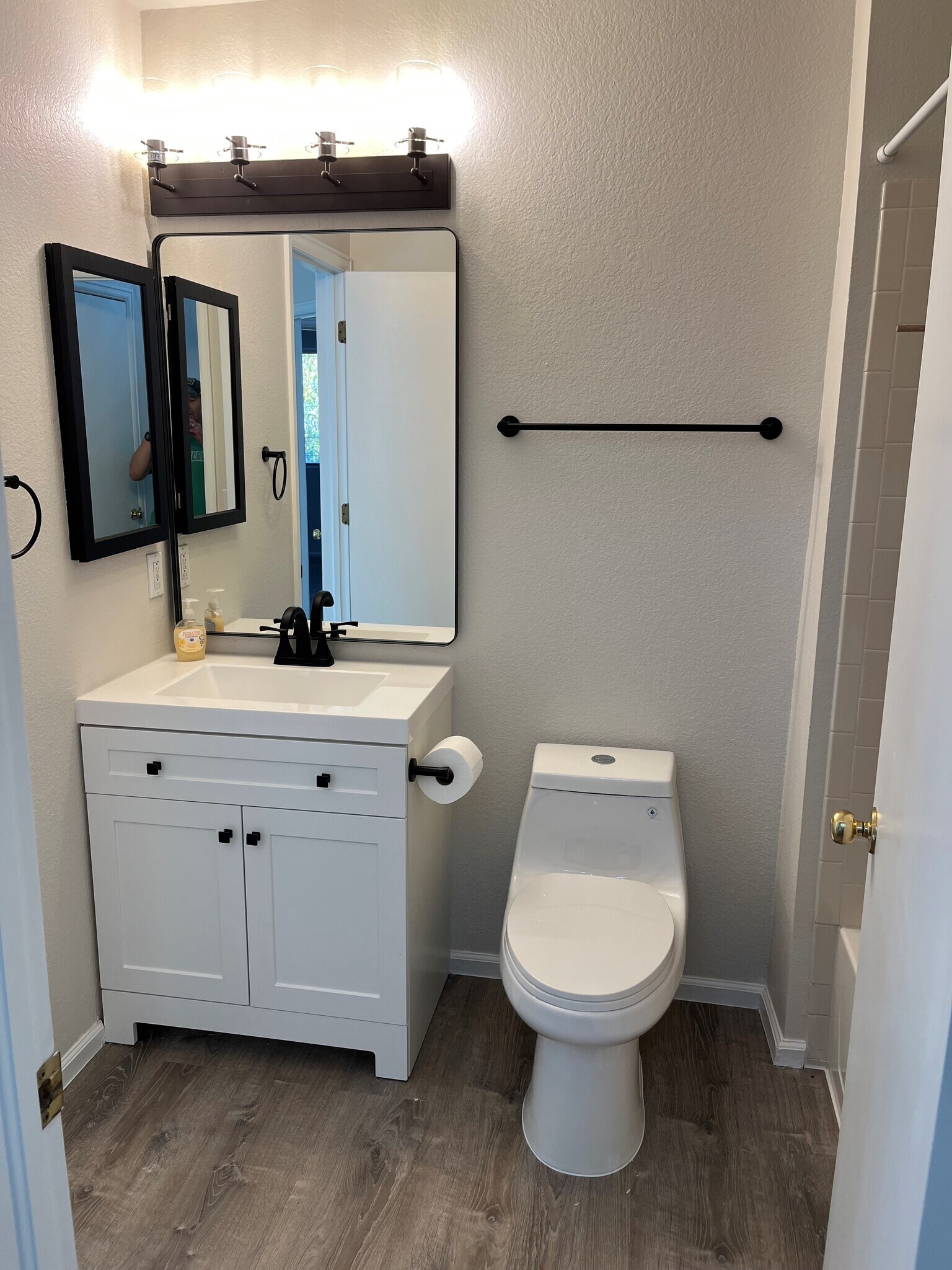 MASTER BATCH - 9688 Harris Cir