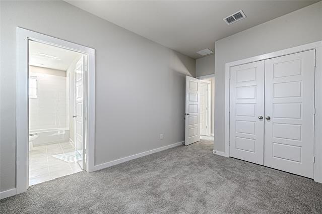 Building Photo - 806 Pne Bch Dr