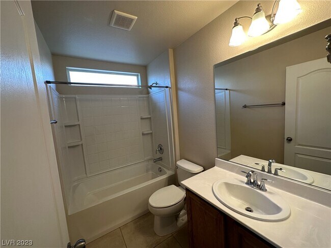 Building Photo - 10434 Amber Night St