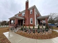 Building Photo - 502 1/2 State Street