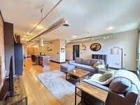 Building Photo - $2,795 - 1 Bd / 1 Ba Fully Furnished Condo - $500 Off 1st Month - Secure Building in Downtown Spo...
